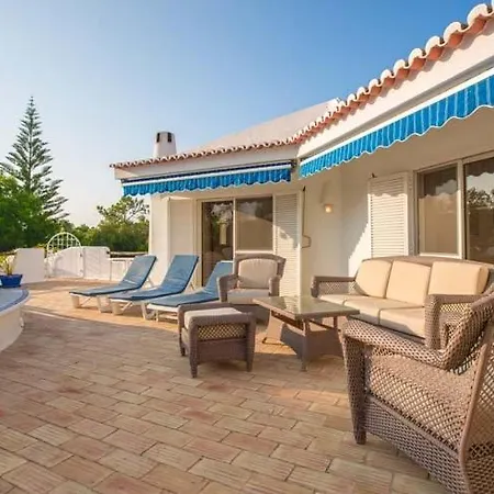 Willa Sleeps 8 Pool Air Con T480176